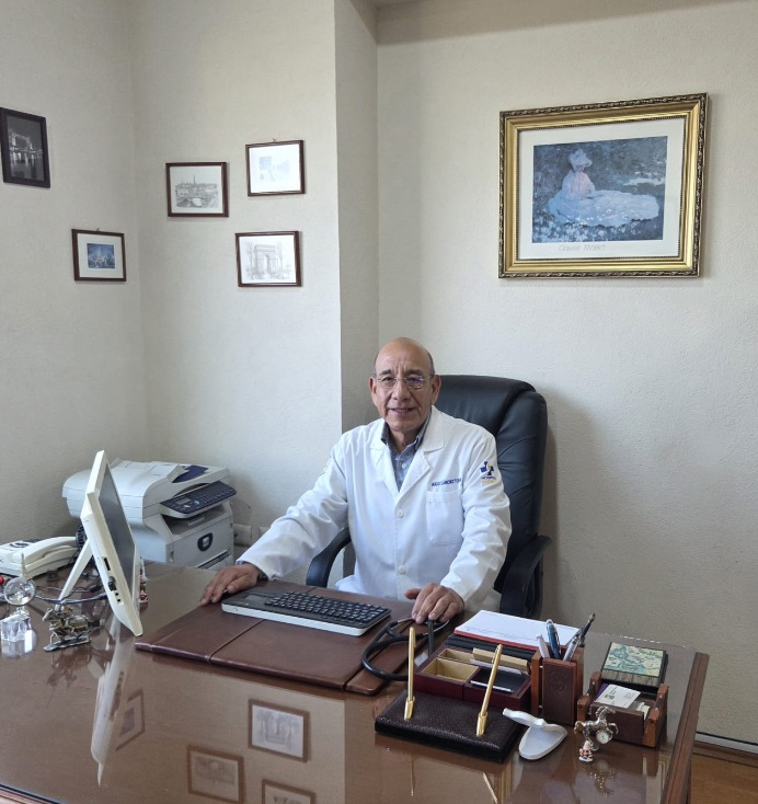Dr. Hugo Sánchez Tovar, ginecoobstetra y perinatólogo en Puebla
